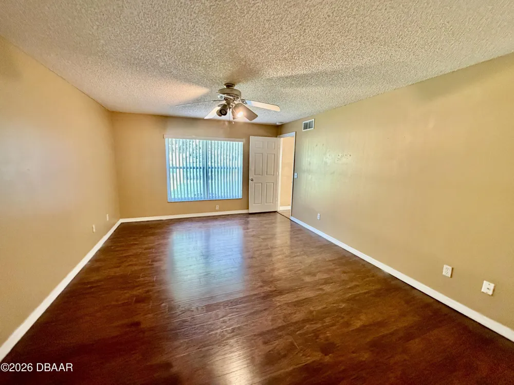 67 Spinnaker Circle South Daytona, FL 32119