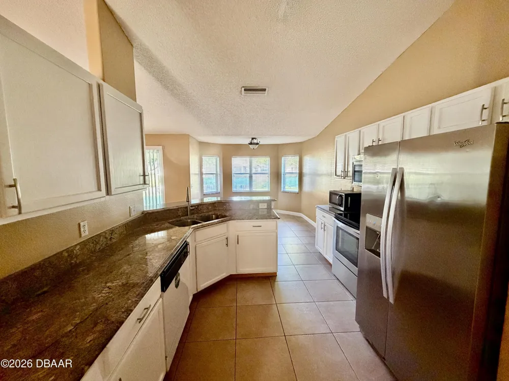 67 Spinnaker Circle South Daytona, FL 32119