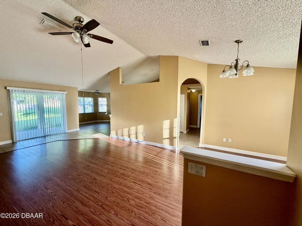 67 Spinnaker Circle South Daytona, FL 32119