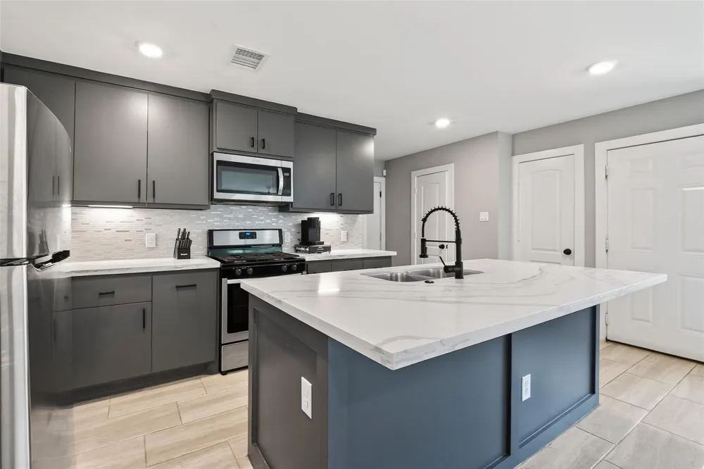 436 Owens Street Houston, TX 77029