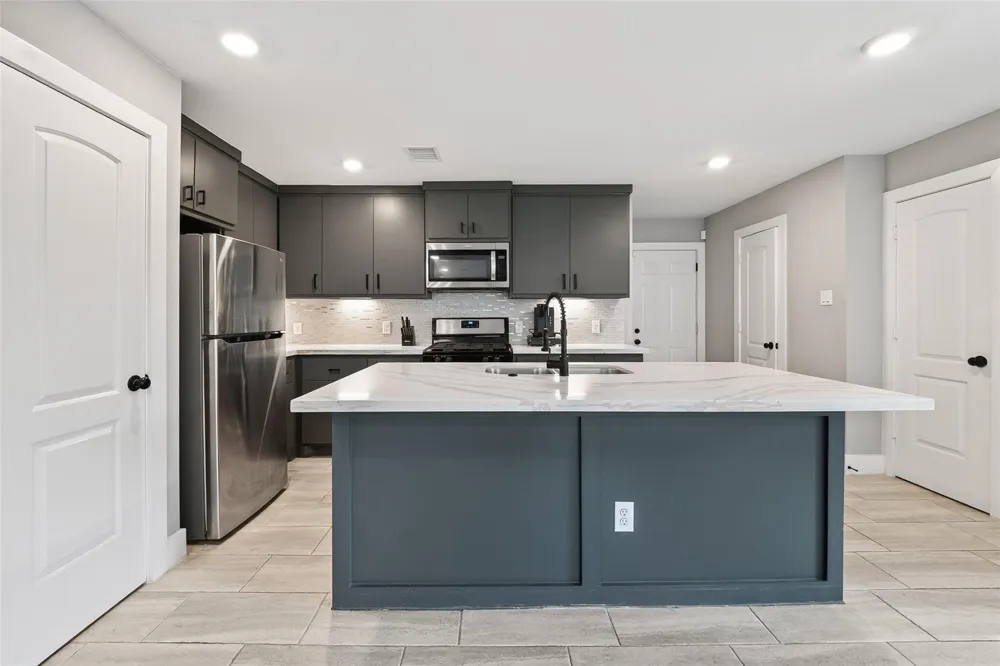 436 Owens Street Houston, TX 77029