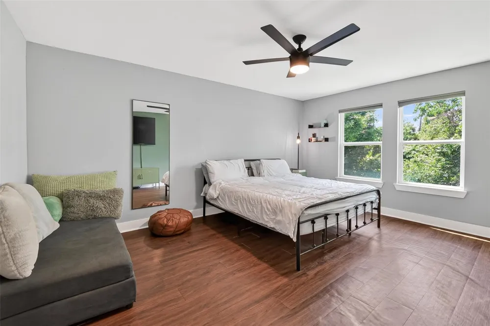 436 Owens Street Houston, TX 77029