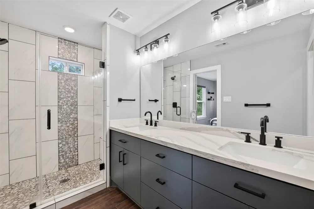 436 Owens Street Houston, TX 77029
