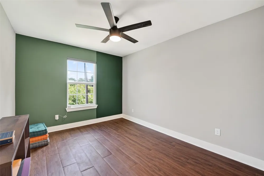 436 Owens Street Houston, TX 77029