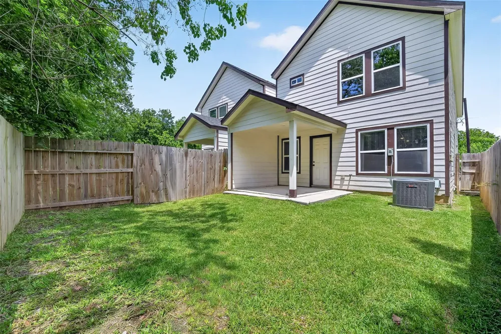 436 Owens Street Houston, TX 77029