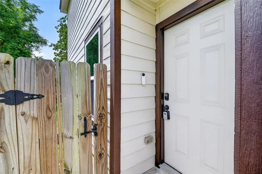 436 Owens Street Houston, TX 77029