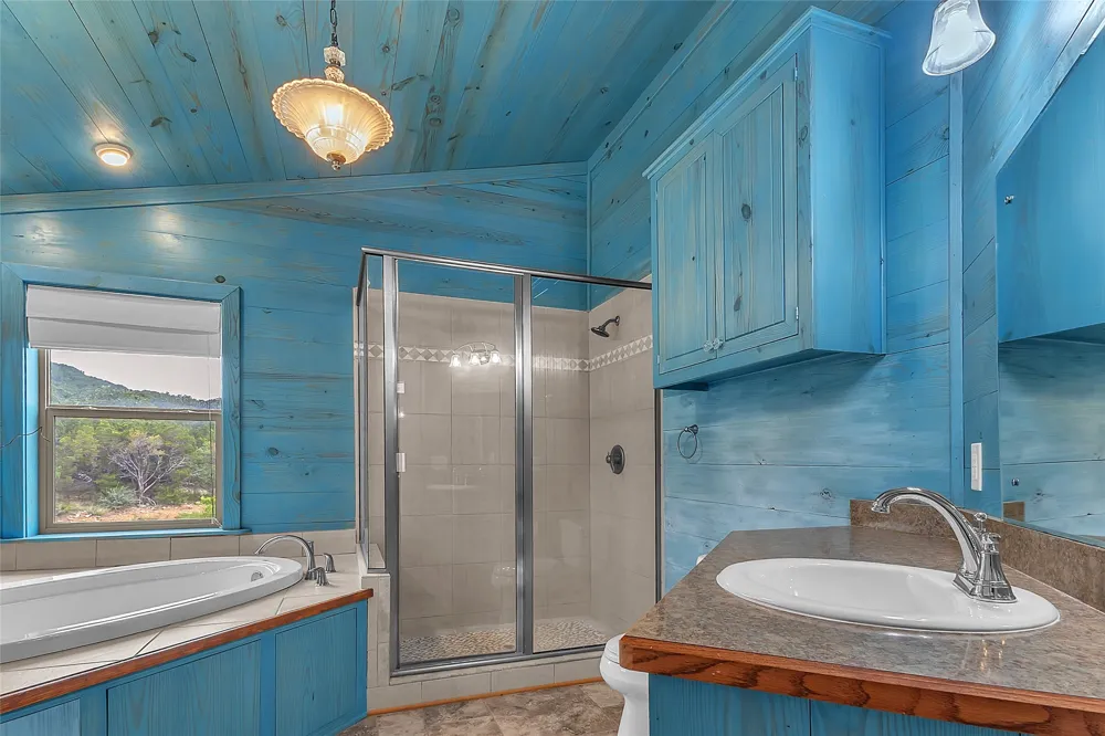 3101 Park Road 36 Graford, TX 76449