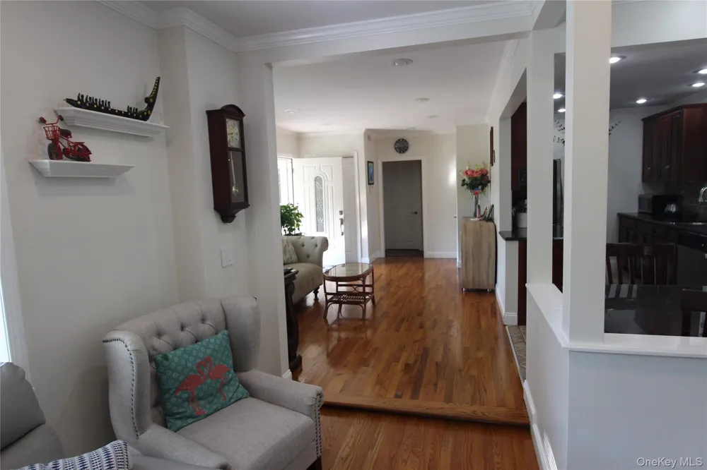 650 Warren Avenue Thornwood, NY 10594