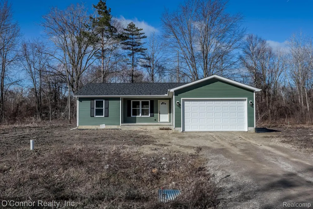 1047 39th Street Port Huron Charter Township, MI 48060
