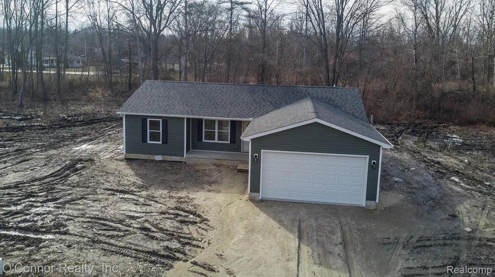 1047 39th Street Port Huron Charter Township, MI 48060