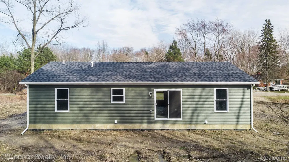 1047 39th Street Port Huron Charter Township, MI 48060