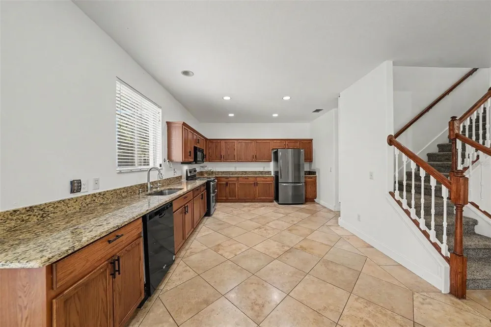 2436 SPRING HOLLOW LOOP Wesley Chapel, FL 33544