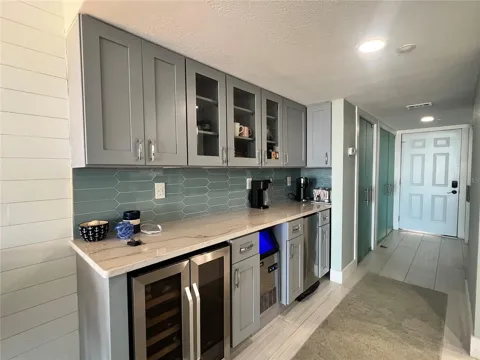 1250 GULF BOULEVARD #405