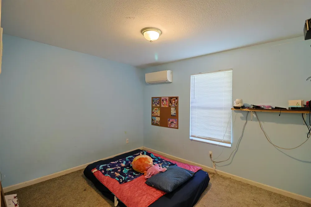 401 Barber Ithaca City, MI 48847
