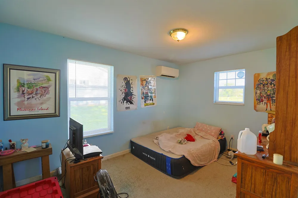 401 Barber Ithaca City, MI 48847
