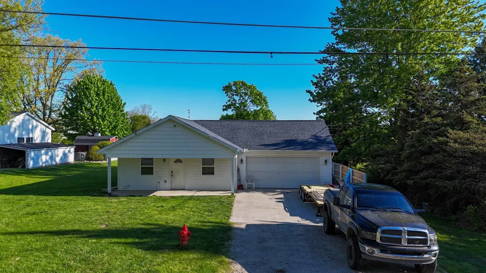 401 Barber Ithaca City, MI 48847