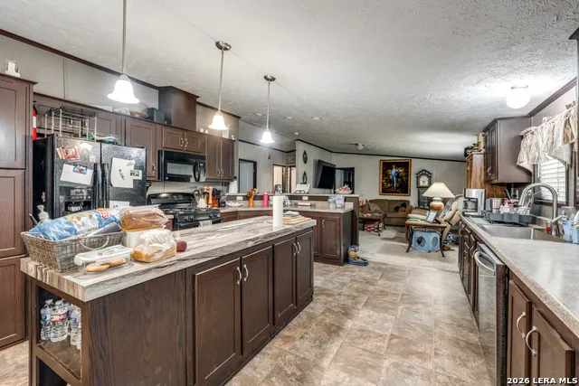 1717 W FM 473 Spring Branch, TX 78070