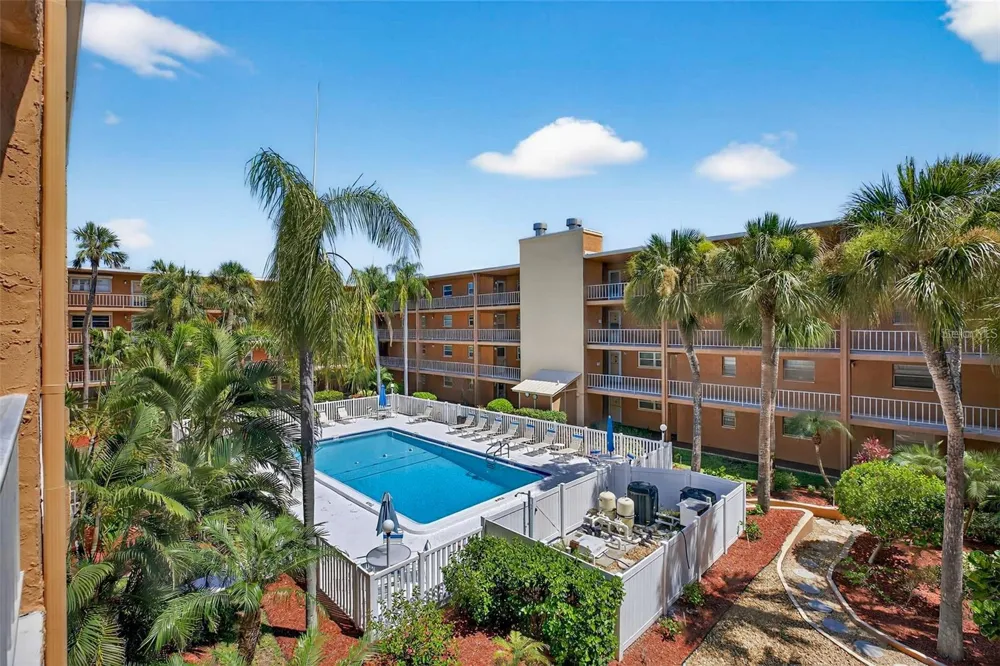 12760 INDIAN ROCKS ROAD #605 Largo, FL 33774