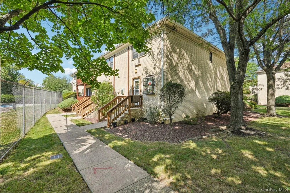 148 Sneden Place W #148 Spring Valley, NY 10977