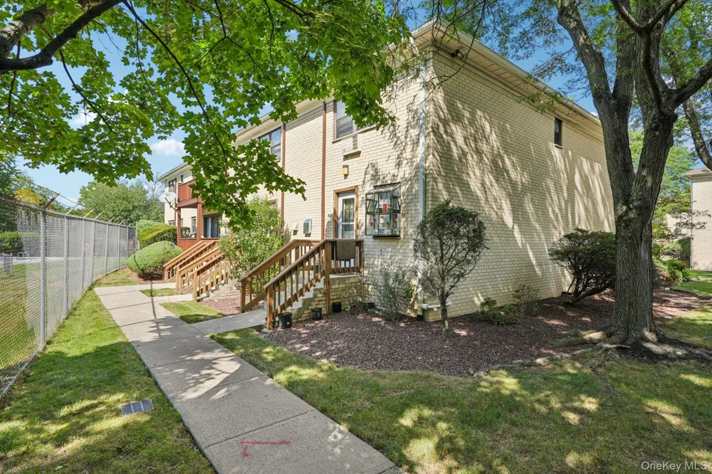 148 Sneden Place W #148 Spring Valley, NY 10977