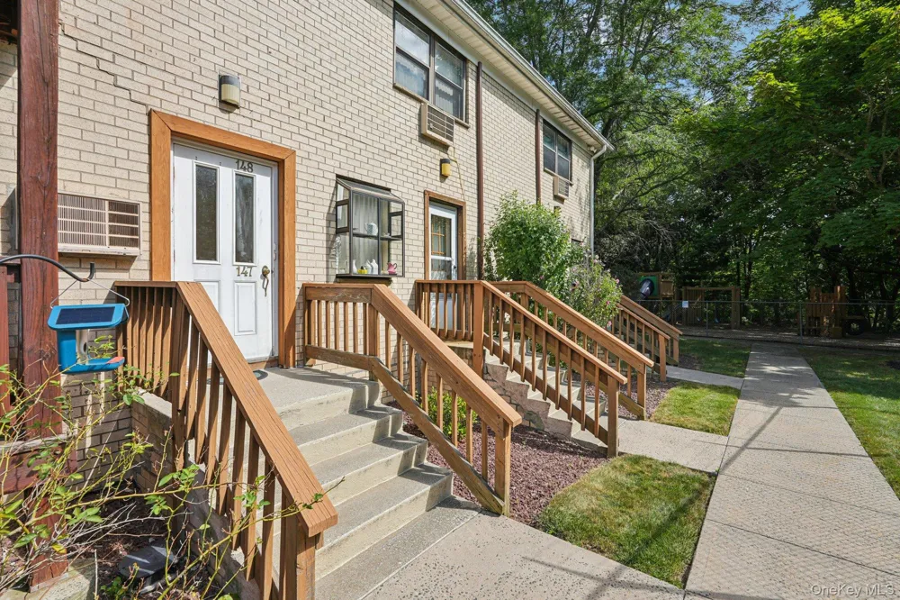 148 Sneden Place W #148 Spring Valley, NY 10977