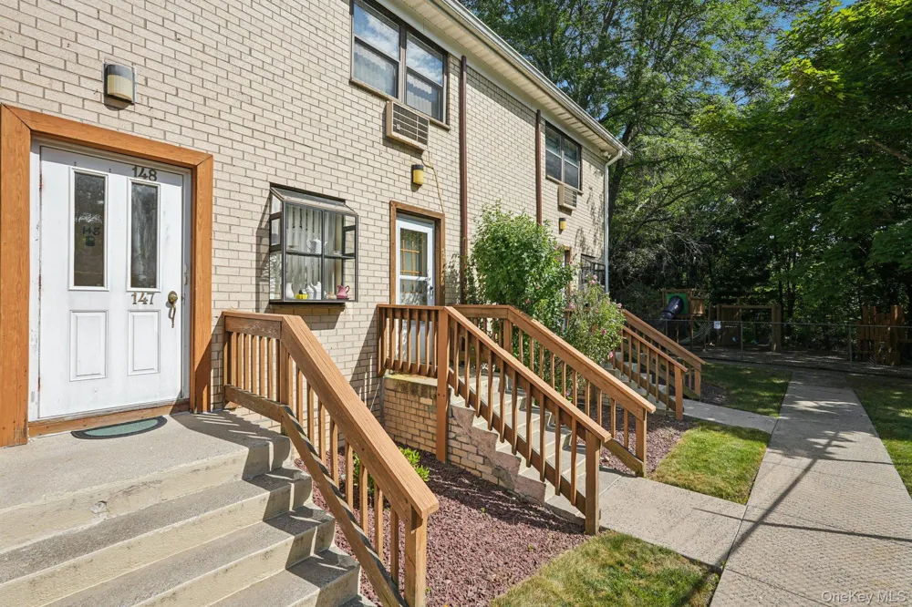 148 Sneden Place W #148 Spring Valley, NY 10977