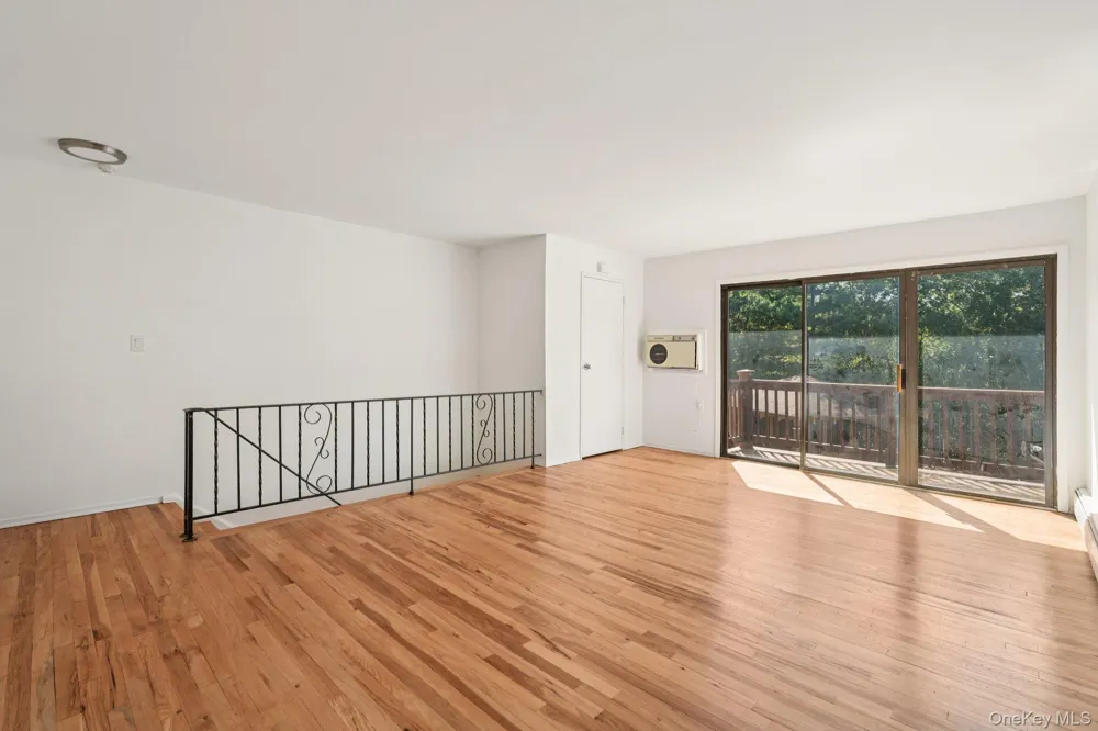 148 Sneden Place W #148 Spring Valley, NY 10977