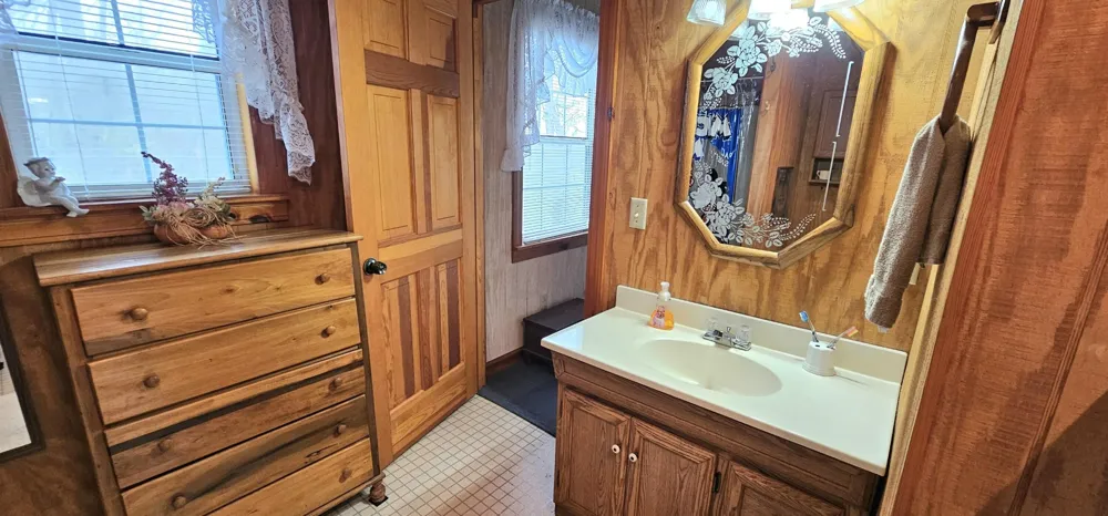 6870 Tennessee 360 Tellico Plains, TN 37385