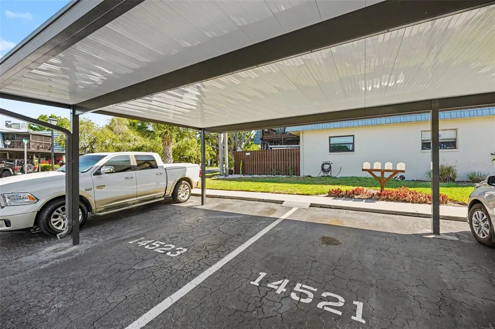 14521 CATALINA CIRCLE Seminole, FL 33776