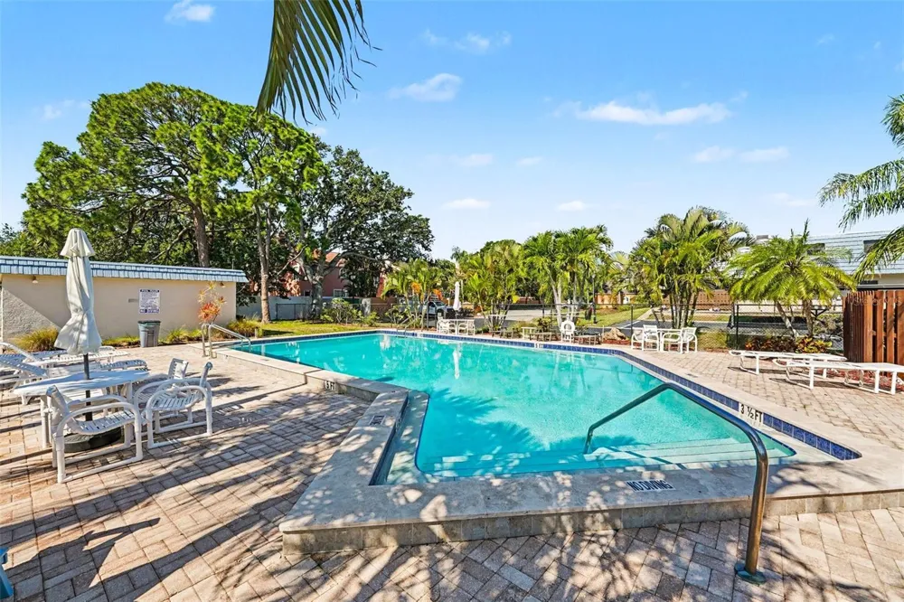 14521 CATALINA CIRCLE Seminole, FL 33776