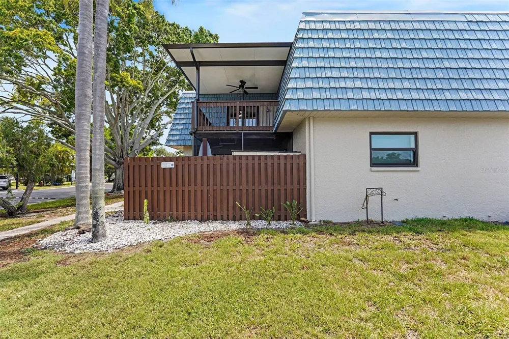 14521 CATALINA CIRCLE Seminole, FL 33776
