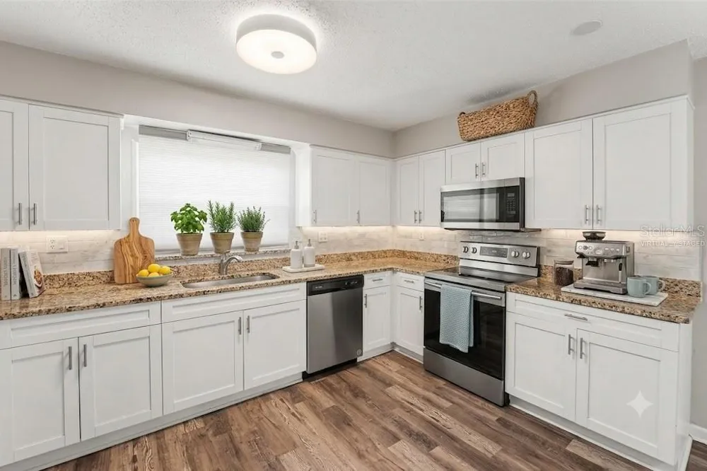 14521 CATALINA CIRCLE Seminole, FL 33776