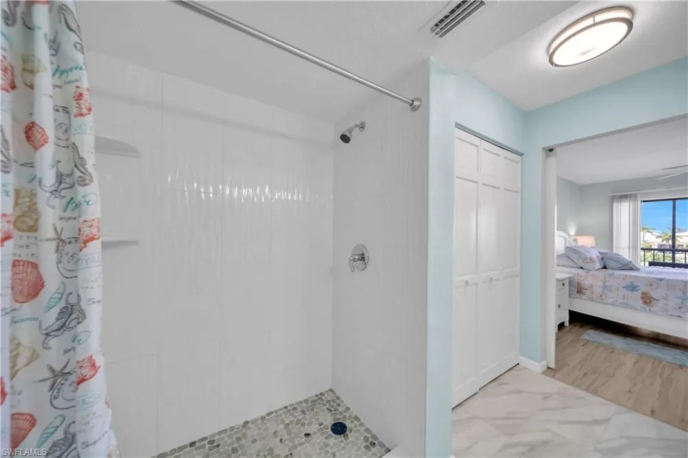1318 WESLEY DRIVE #124B Punta Gorda, FL 33950