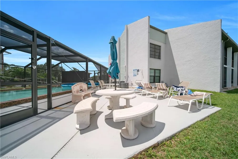 1318 WESLEY DRIVE #124B Punta Gorda, FL 33950