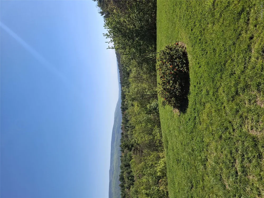 9 J&J ROAD Kerhonkson, NY 12446