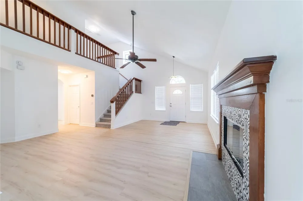 499 JULIAN LANE Maitland, FL 32751