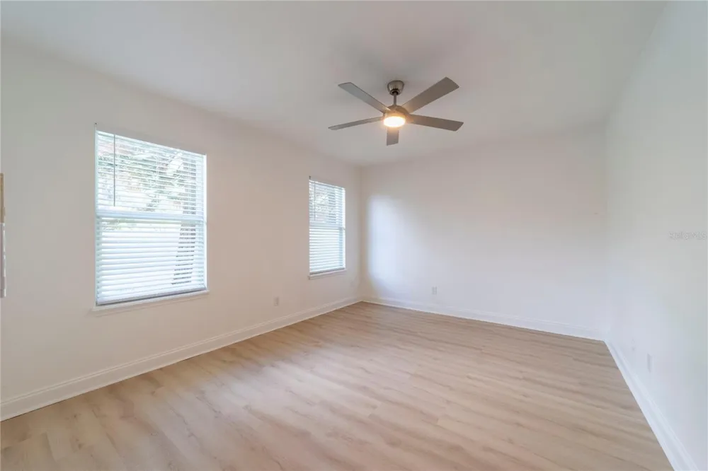 499 JULIAN LANE Maitland, FL 32751