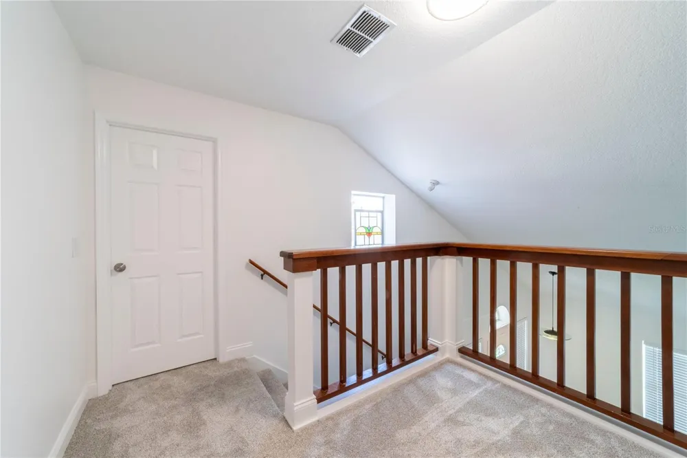 499 JULIAN LANE Maitland, FL 32751