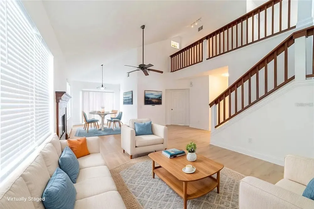 499 JULIAN LANE Maitland, FL 32751