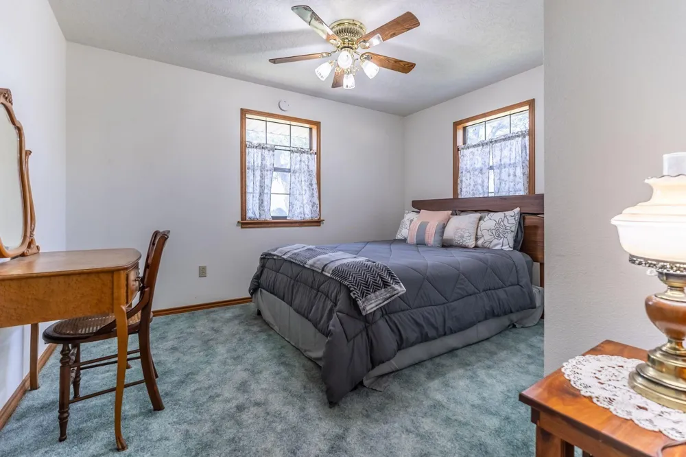 2062 Fm 1291 Fayetteville, TX 78940