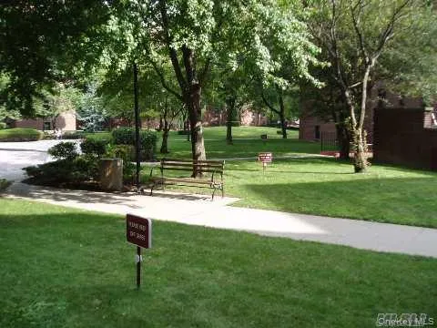 150-29 72 ROAD #6 Flushing, NY 11367