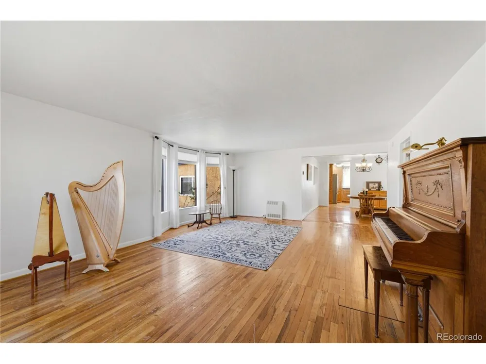 2950 E Main Street Canon City, CO 81212
