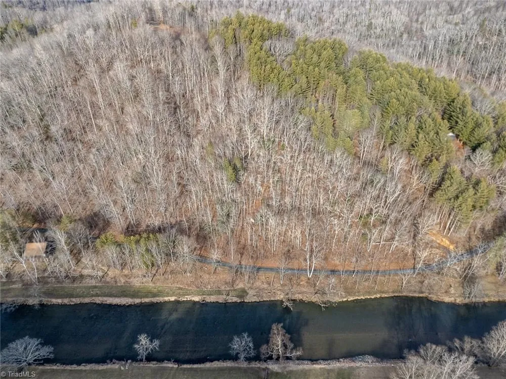 8 & 9 Haven Ridge Lansing, NC 28643