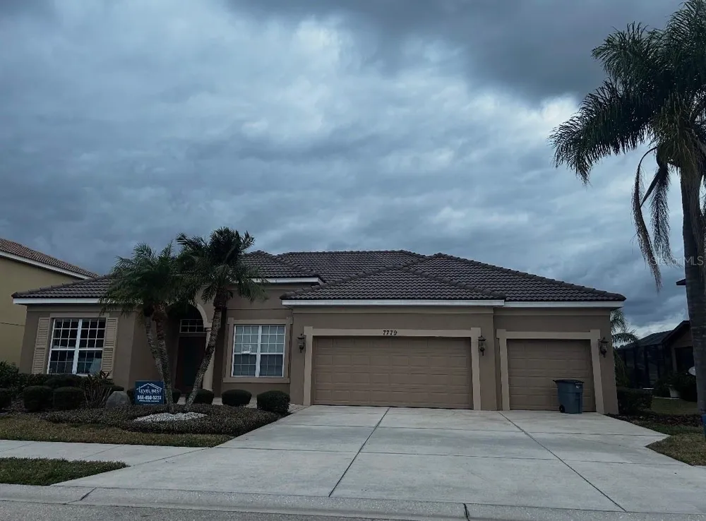 7779 AROLLA PINE BOULEVARD Sarasota, FL 34240