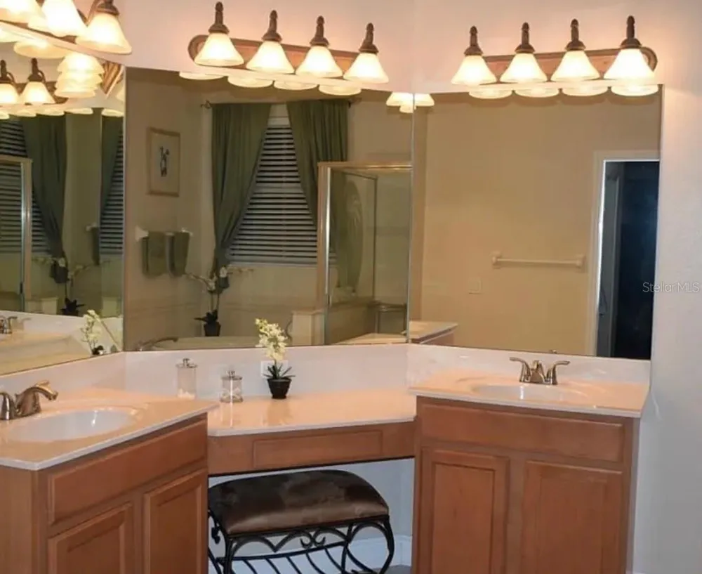 7779 AROLLA PINE BOULEVARD Sarasota, FL 34240