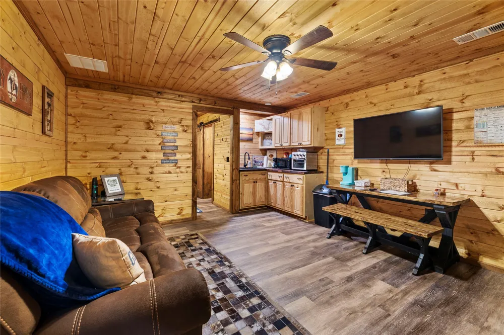 294 County Road 1227 Quitman, TX 75783