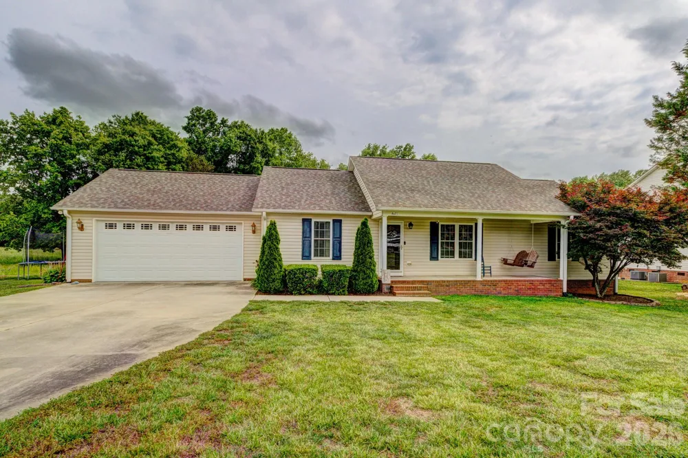 4671 Garys Place Crouse, NC 28033