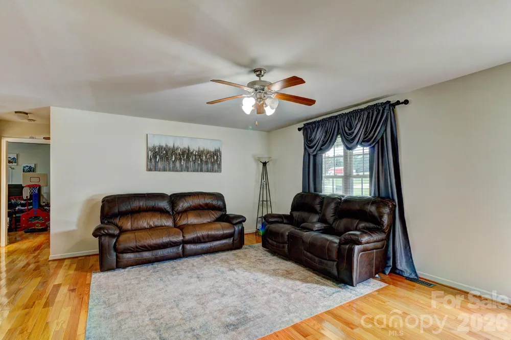 4671 Garys Place Crouse, NC 28033