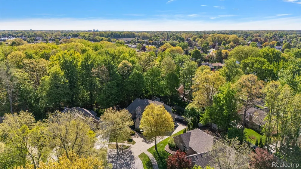 17840 Christine Boulevard Clinton Charter Township, MI 48038