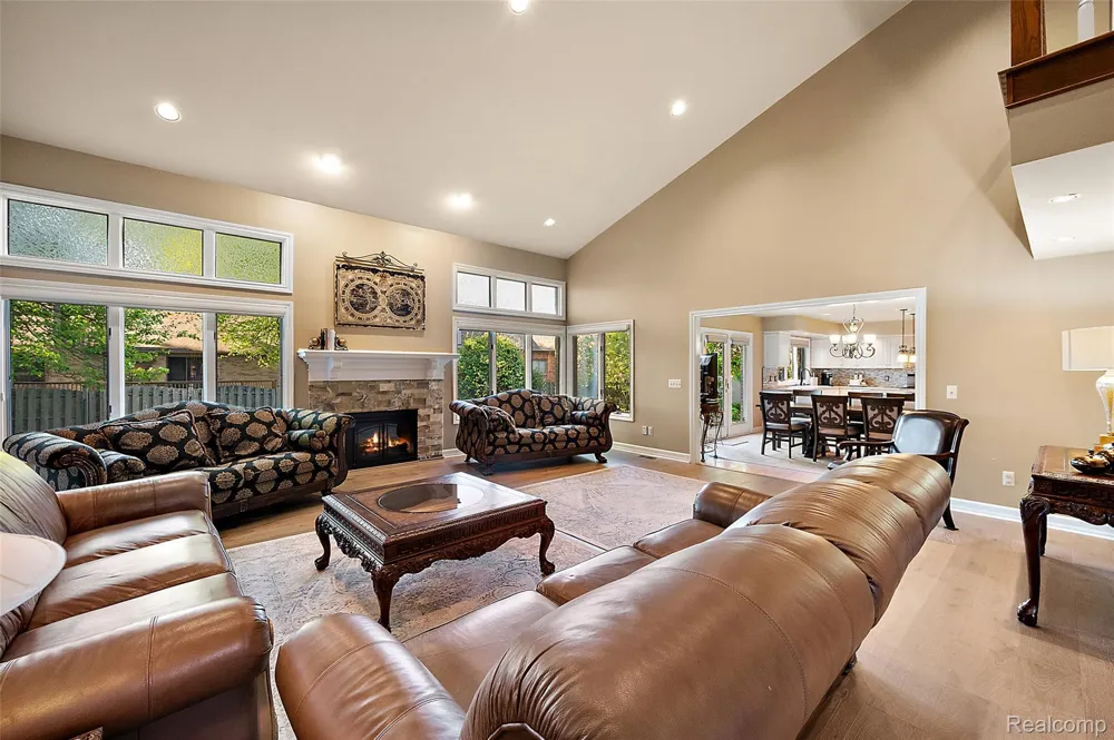 17840 Christine Boulevard Clinton Charter Township, MI 48038